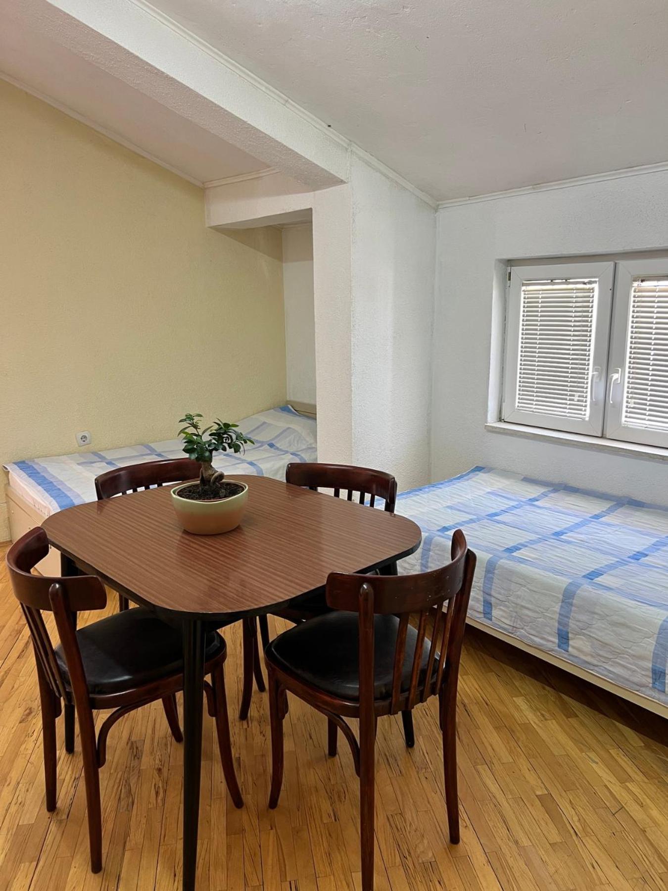 Guest House Veljanoski Ohrid Bilik gambar